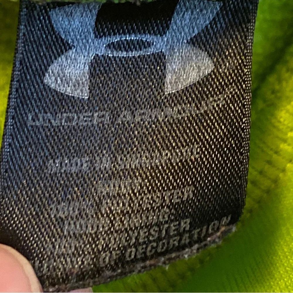 Under Armour this vibrant